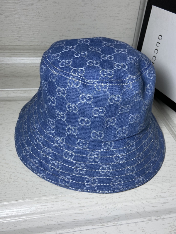 ブランド帽子背面デザイン